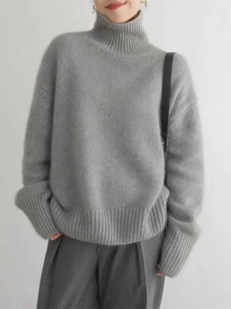 Corinna | Cashmere Turtleneck