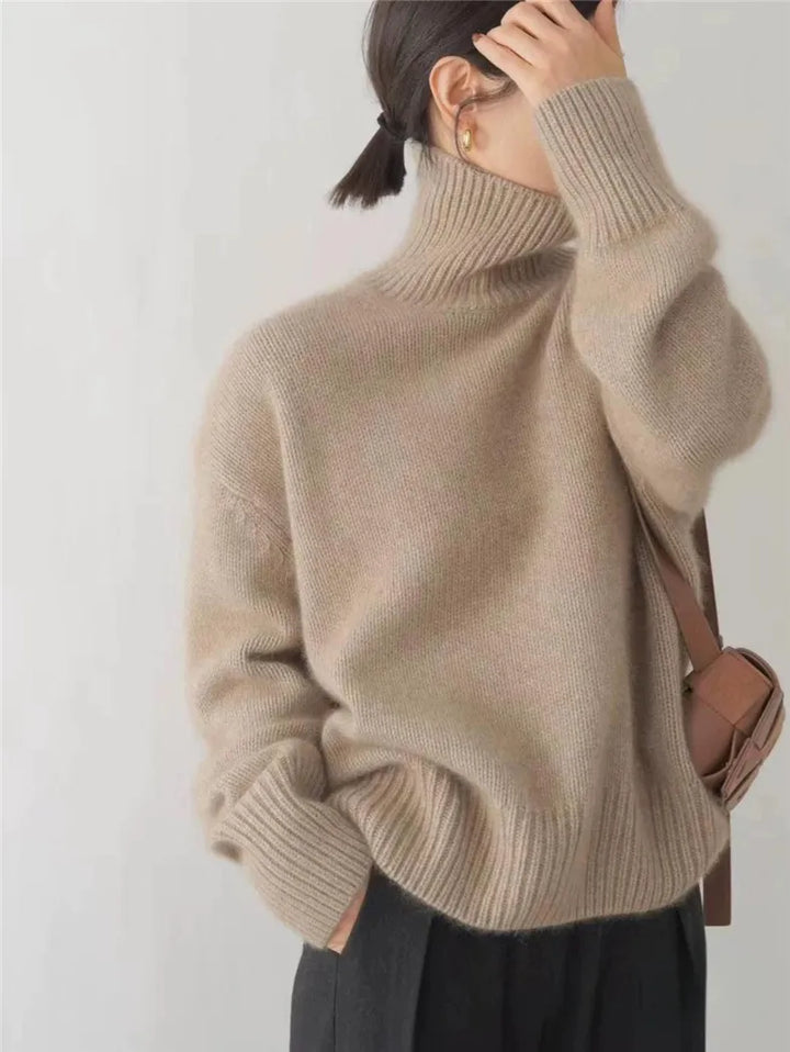 Corinna | Cashmere Turtleneck