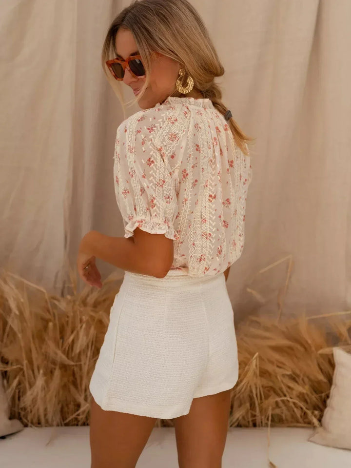 Petra | Airy Blouse with Romantic Floral Pattern