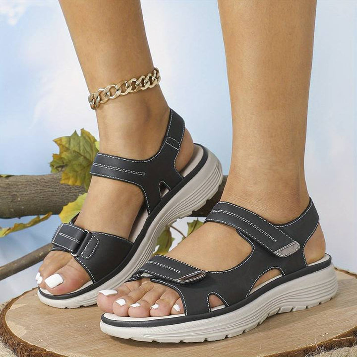 Aurela | Orthopedic leather sandals