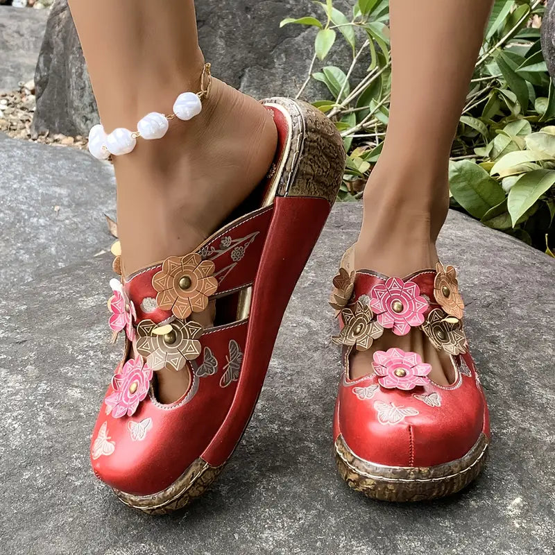 Selor | Retro Red Floral Sandals