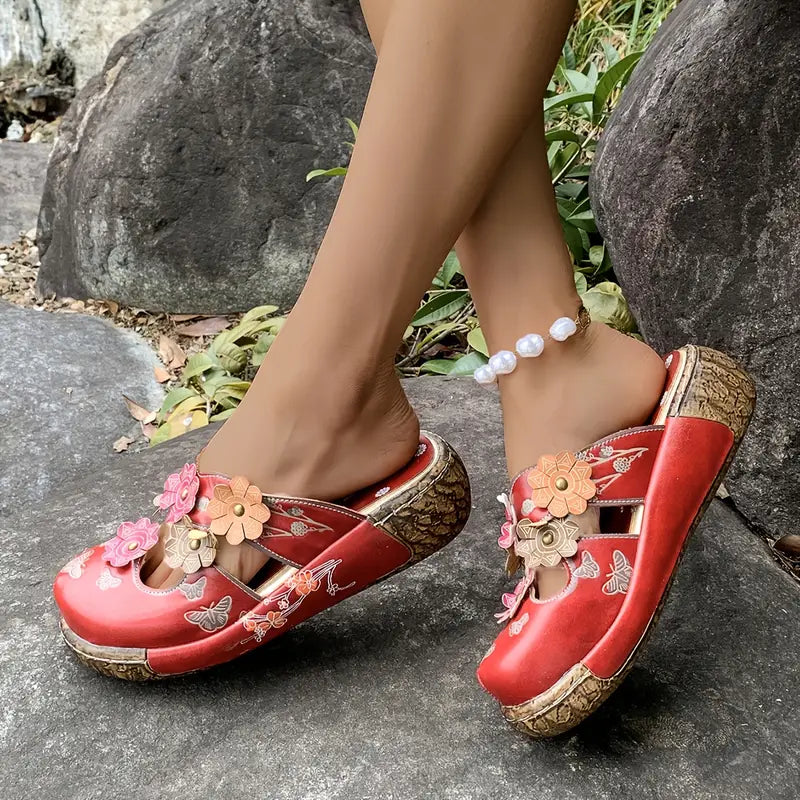 Selor | Retro Red Floral Sandals